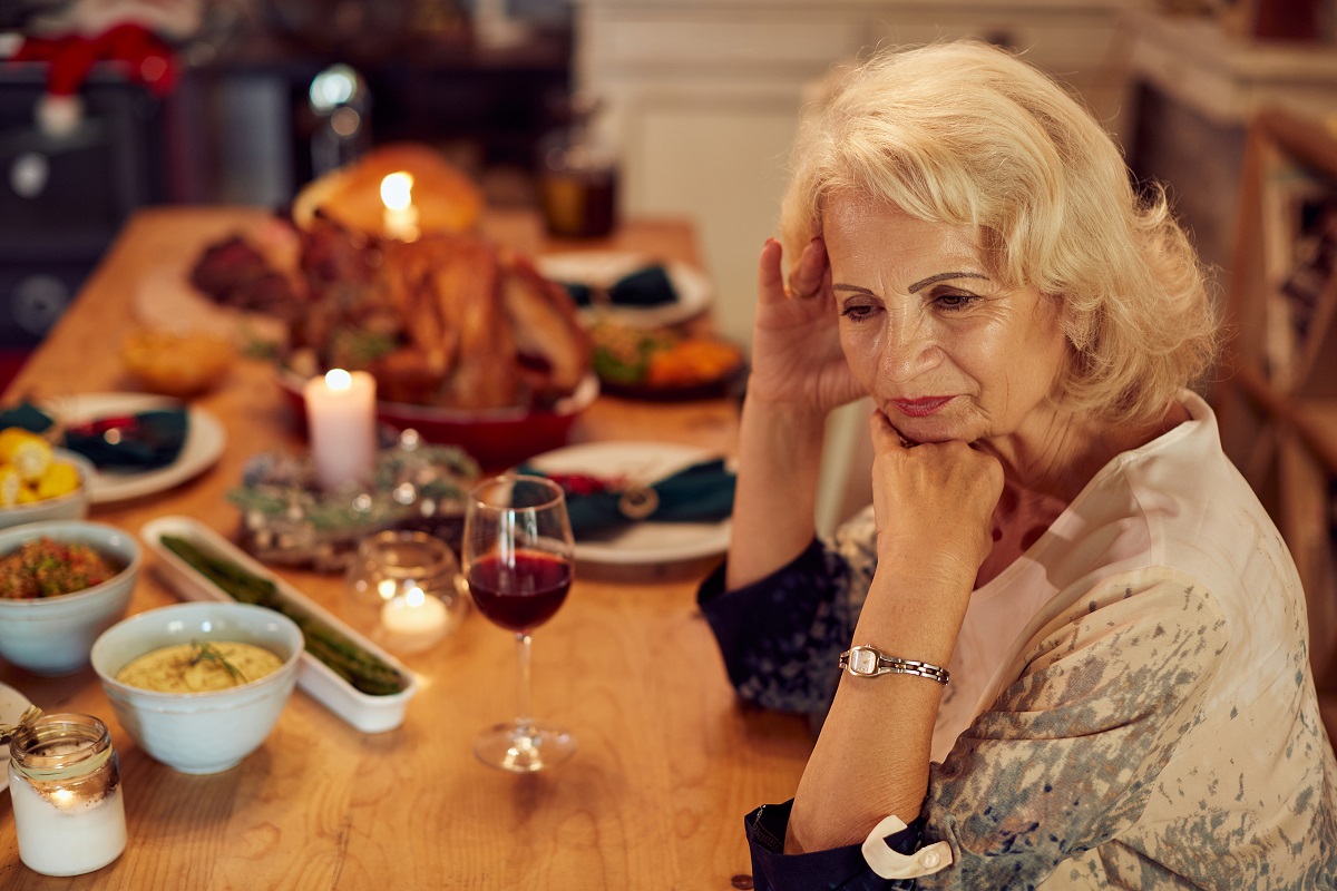 How To Manage Your Mental Health On Thanksgiving